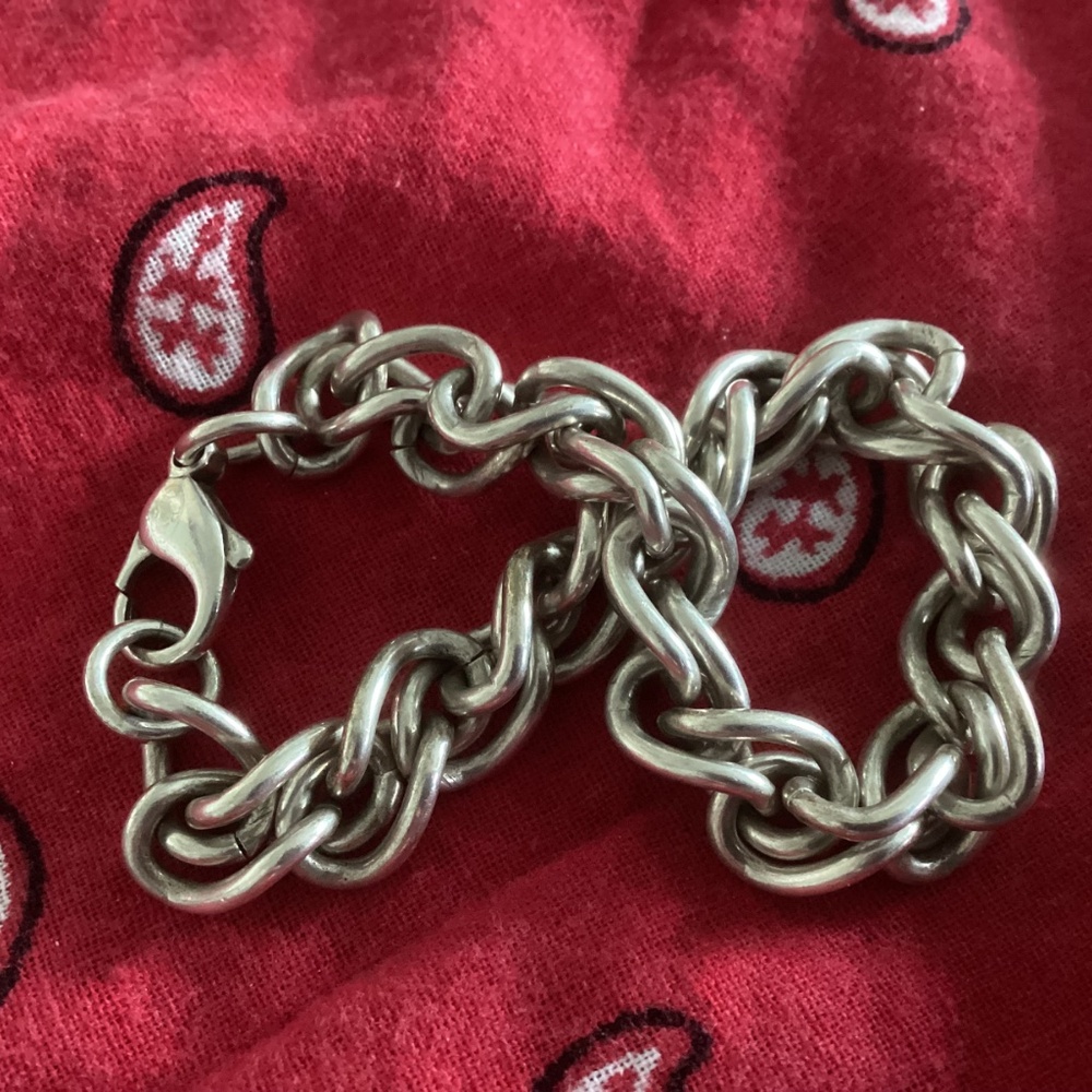 Chunky silver ..thick. In great condition bracelet - Picture 2 of 2